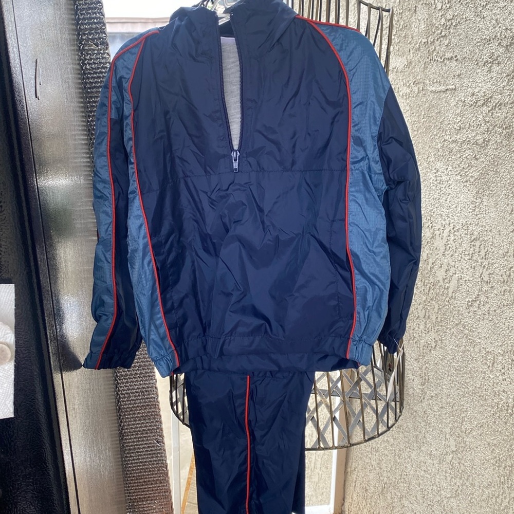 Pant , jacket set. navy red. Size 5. New